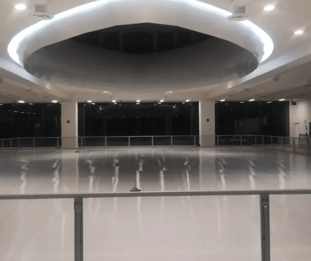 Instalación de pista de hielo
